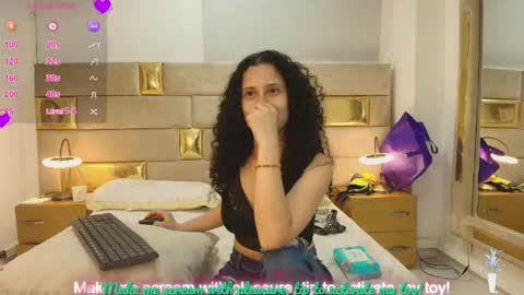 Snapshot of ludovicca_mark chatting on 05-16-26, 09:13 Ludovicca Mark online show from 05-16-26, 09:13