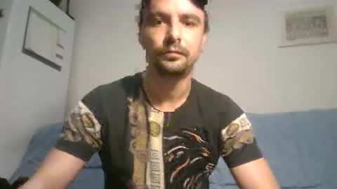 luffyman20 online show from 02-04-25, 05:55