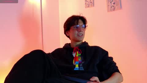 Lui online show from 03-13-26, 04:41