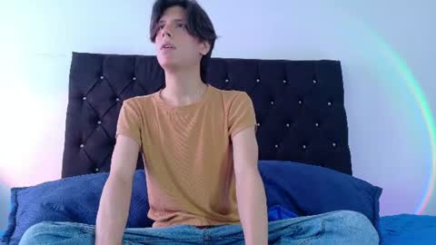 Lui online show from 07-04-26, 08:15