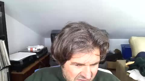LUIGIJOHN online show from 05-12-26, 09:06