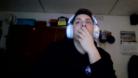 A slave to the mistress.. un esclavo para las amas dominantes. online show from 02-21-26, 02:45