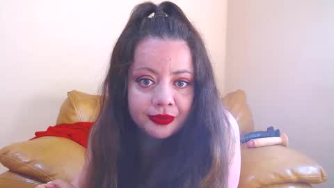 Cassie online show from 05-06-26, 08:19