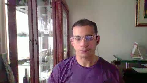 Snapshot of luiselamante chatting on 02-27-26, 07:47 Luis online show from 02-27-26, 07:47