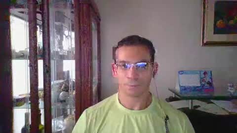 Snapshot of luiselamante chatting on 03-03-26, 09:21 Luis online show from 03-03-26, 09:21