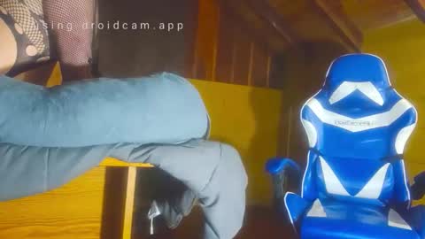 luismoca1992 online show from 04-04-26, 03:05