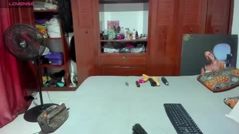 Luissa online show from 05-15-26, 11:39