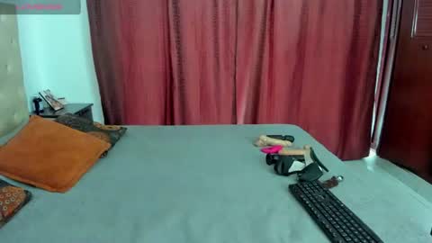 Snapshot of luissa_s1 chatting on 06-13-26, 11:41 Luissa online show from 06-13-26, 11:41