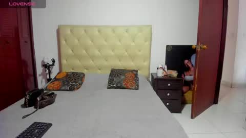 Snapshot of luissa_s1 chatting on 06-28-26, 01:39 Luissa online show from 06-28-26, 01:39