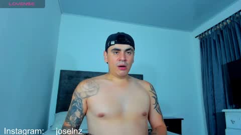 Luka Castle online show from 04-17-26, 04:37