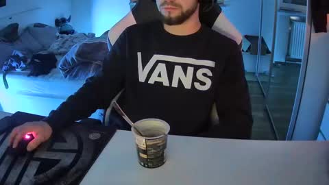 Snapshot of lukasschoetz chatting on 12-05-24, 10:34 lukasschoetz online show from 12-05-24, 10:34