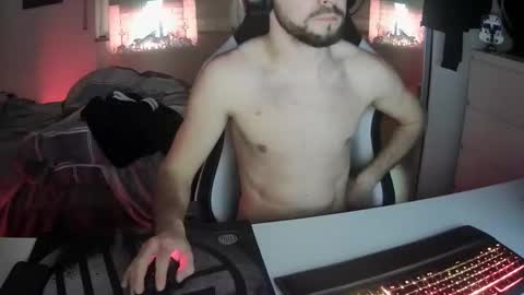 Snapshot of lukasschoetz chatting on 02-14-25, 08:05 lukasschoetz online show from 02-14-25, 08:05