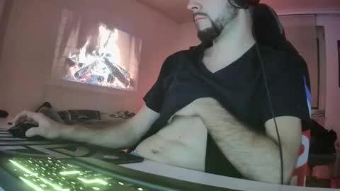 Snapshot of lukasschoetz chatting on 03-15-26, 07:20 lukasschoetz online show from 03-15-26, 07:20