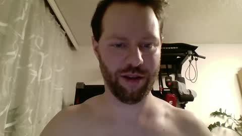 Snapshot of luke91_t chatting on 12-28-24, 02:01 luke91_t online show from 12-28-24, 02:01