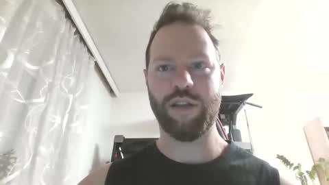 Snapshot of luke91_t chatting on 09-28-25, 04:40 luke91_t online show from 09-28-25, 04:40