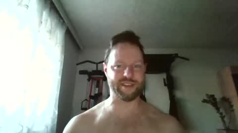 Snapshot of luke91_t chatting on 03-12-26, 04:13 luke91_t online show from 03-12-26, 04:13