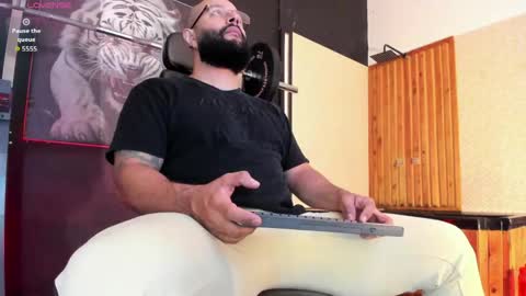 LUKE online show from 05-26-26, 10:55