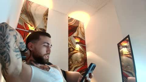 LUKE online show from 03-25-26, 01:17