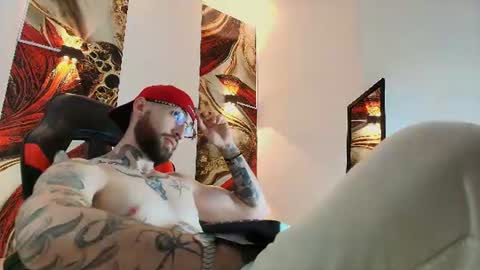LUKE online show from 07-23-26, 01:20
