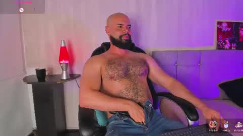Snapshot of luke_diaz7 chatting on 06-25-26, 04:12 luke diaz7 online show from 06-25-26, 04:12
