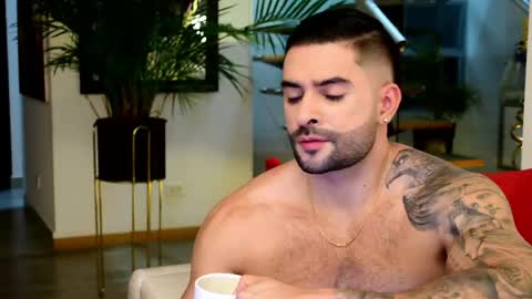 Lukhas f4f online show from 04-17-26, 12:24