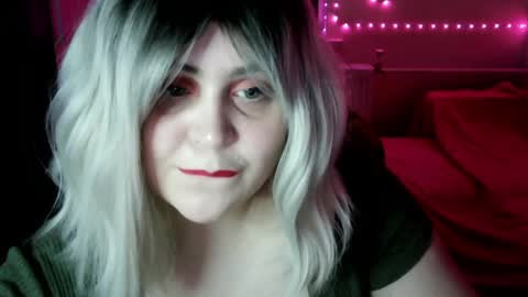 lulovia online show from 04-11-26, 10:25