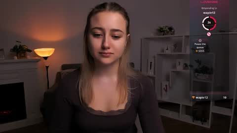 Lily online show from 03-31-26, 08:53