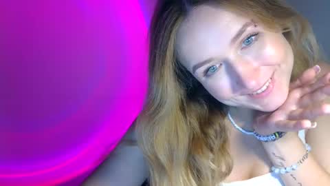 Lulu Baby18 online show from 09-08-25, 07:35