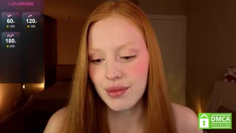 Snapshot of lulu_moons chatting on 03-22-26, 05:38 Lulu online show from 03-22-26, 05:38