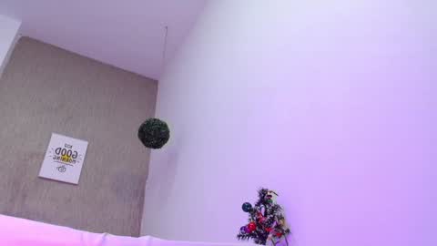 Snapshot of lumberjack_20 chatting on 12-14-24, 08:23 Vanity ErosX online show from 12-14-24, 08:23