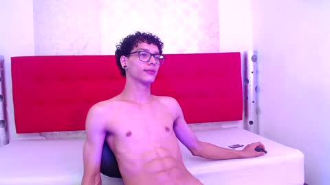 Snapshot of lumberjack_20 chatting on 12-22-24, 10:25 Vanity ErosX online show from 12-22-24, 10:25