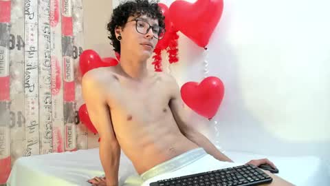 Snapshot of lumberjack_20 chatting on 02-15-25, 05:09 Vanity ErosX online show from 02-15-25, 05:09