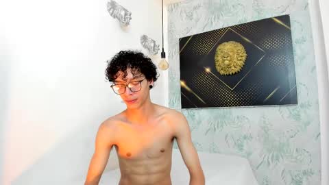 Snapshot of lumberjack_20 chatting on 02-21-25, 03:10 Vanity ErosX online show from 02-21-25, 03:10