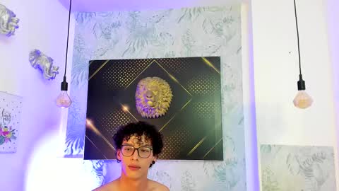 Snapshot of lumberjack_20 chatting on 02-21-25, 06:15 Vanity ErosX online show from 02-21-25, 06:15