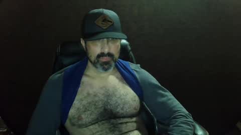 lumberjackstud2024 online show from 12-21-24, 04:52