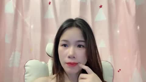 Luna online show from 05-27-26, 06:05