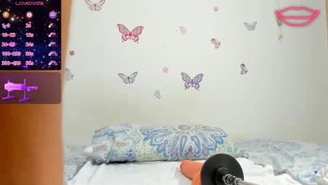 lunita online show from 01-06-26, 09:18