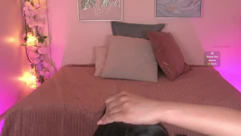 Lunita online show from 04-13-26, 07:19