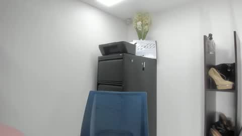 luna  online show from 01-12-26, 11:15