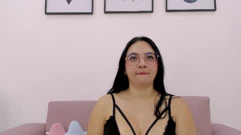 Snapshot of luna_ferrer1 chatting on 07-18-26, 11:58 luna_ferrer1 online show from 07-18-26, 11:58