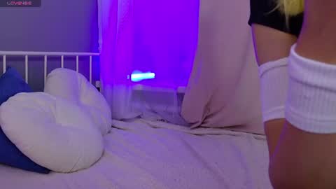 Snapshot of luna_helga chatting on 07-04-26, 07:58 Luna online show from 07-04-26, 07:58