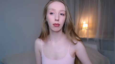 Snapshot of luna_insanity chatting on 07-19-26, 10:46 Luna online show from 07-19-26, 10:46