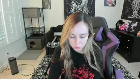 Luna online show from 01-07-26, 05:15