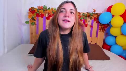 Luna Ortiz online show from 07-17-26, 01:29