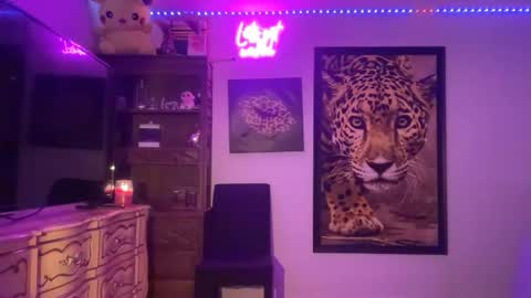 lunaa_11 online show from 01-09-26, 09:49