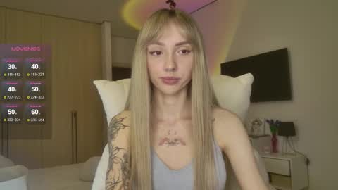 Luna online show from 03-23-26, 01:20