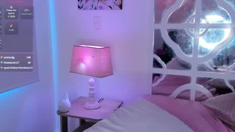 Luna Lasman  online show from 01-17-25, 03:11