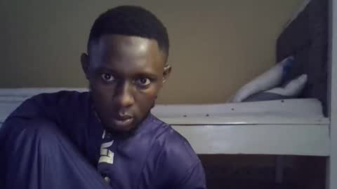 lunalove22_ online show from 04-27-26, 04:21