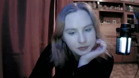 lunamystique_ online show from 02-04-26, 07:20