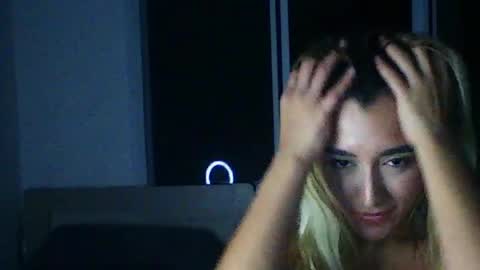 Snapshot of lunavelvvet chatting on 07-27-26, 02:51 lunavelvvet online show from 07-27-26, 02:51